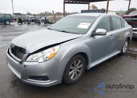 2012 Subaru Legacy 2.5I z USA, uszkodzony, nr VIN 4S3BMBA65C3033994
